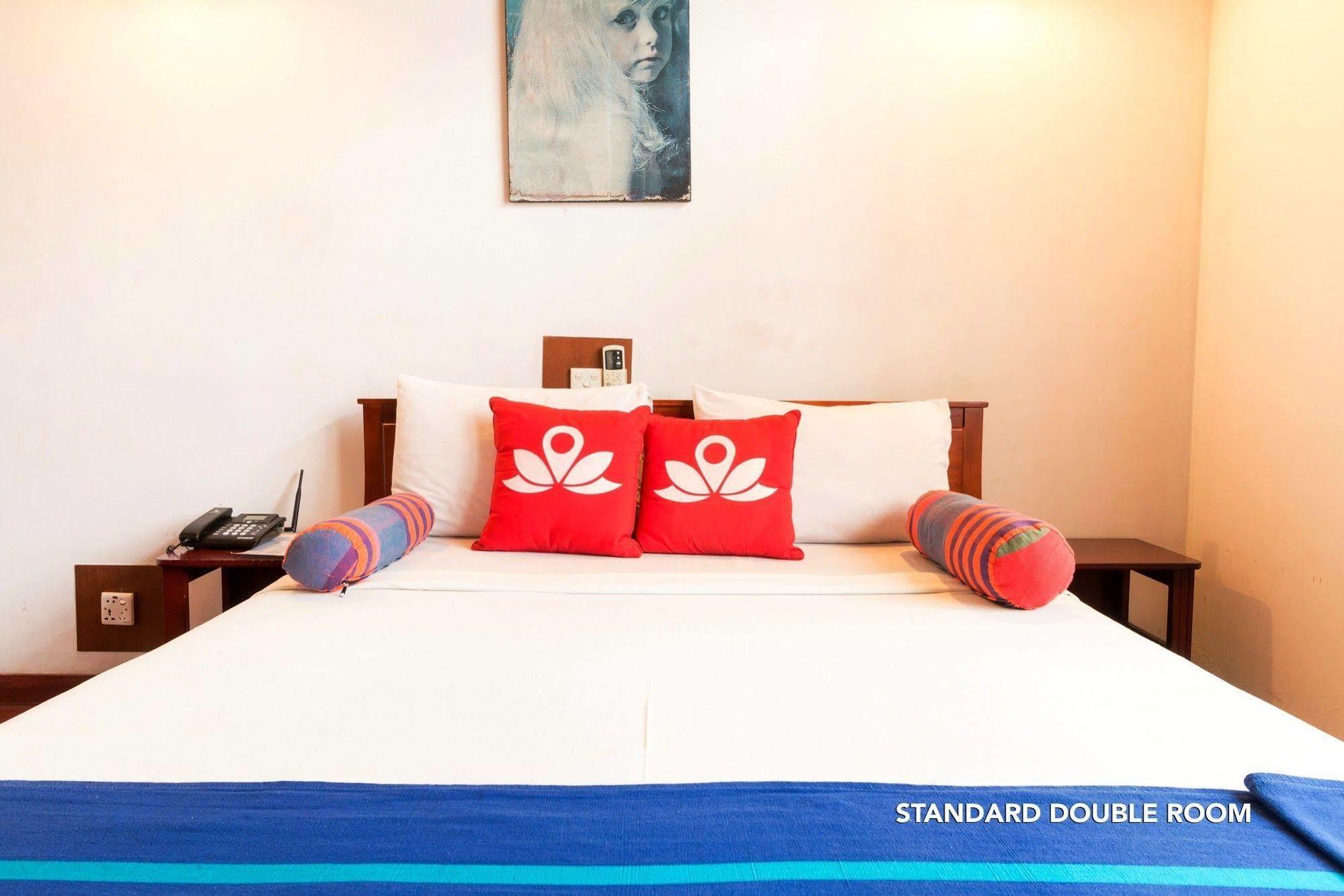 Zen Rooms Modern City Inn Негомбо Экстерьер фото